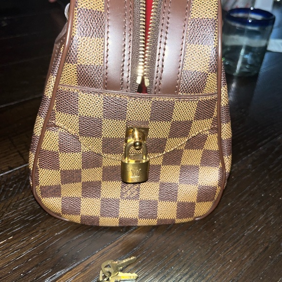 Louis Vuitton bag - Picture 8 of 8